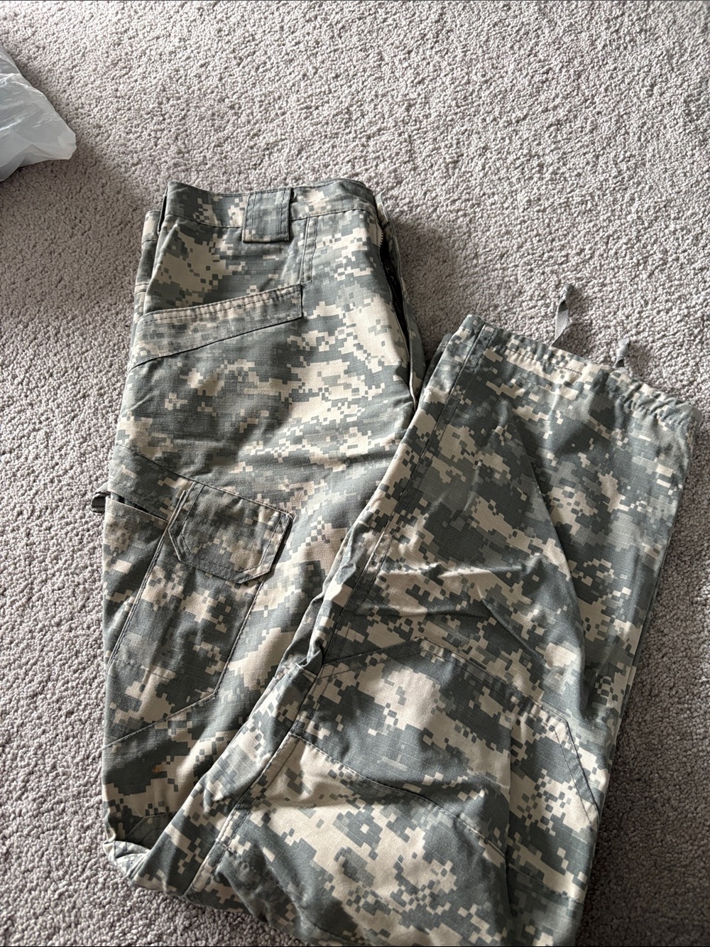 Men's Digital Camo Cargo Pants - Olive/Beige